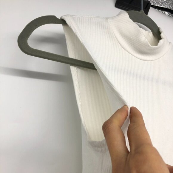 She + Sky White Ribbed Mock Neck sleeveless Bodysuit size L - Picture 6 of 14